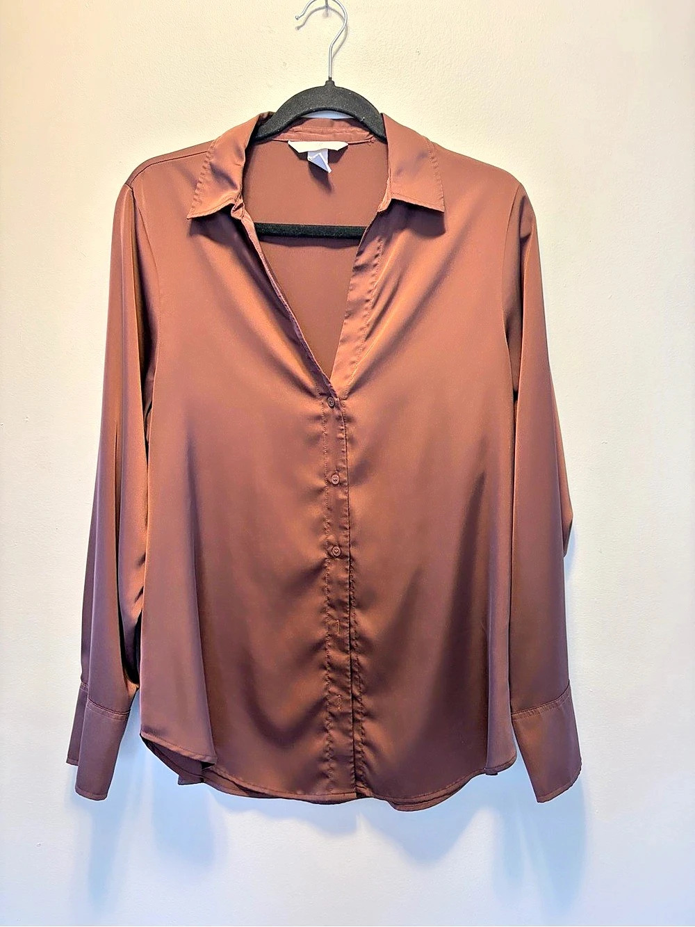 H&M Brown Satin Button Down Blouse Size Medium Like New